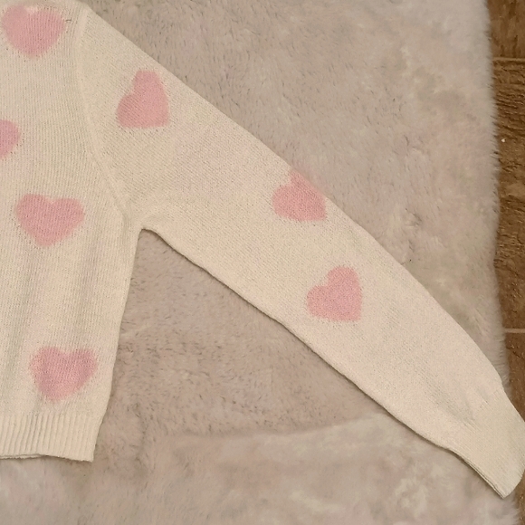 Moon & Madison Sweater - Picture 2 of 4